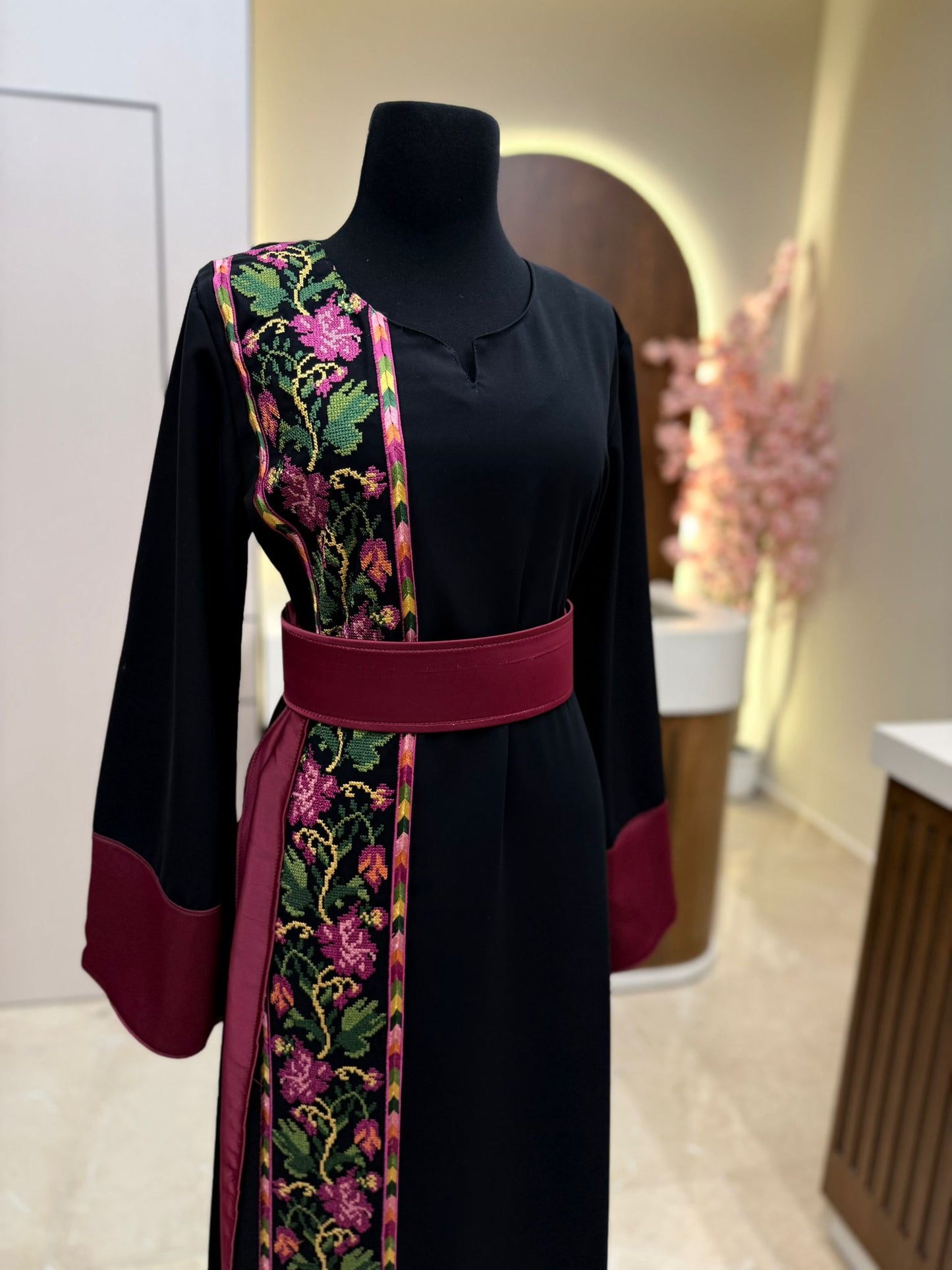 Exclusive floral Pink Tatreez Simple Thobe