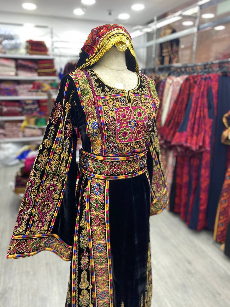 Qamis New Malaka en Velours Noir avec Kassab