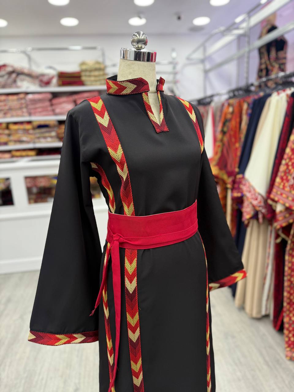 Nouvelle robe Manajel Tatreez