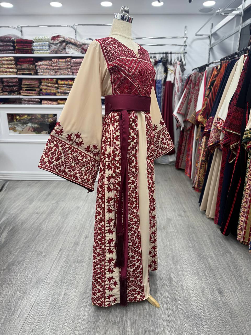 Nouveau Thobe traditionnel beige