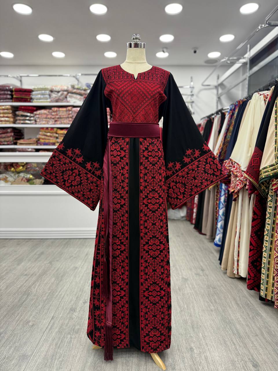 Nouveau Thobe Falahi noir et beige