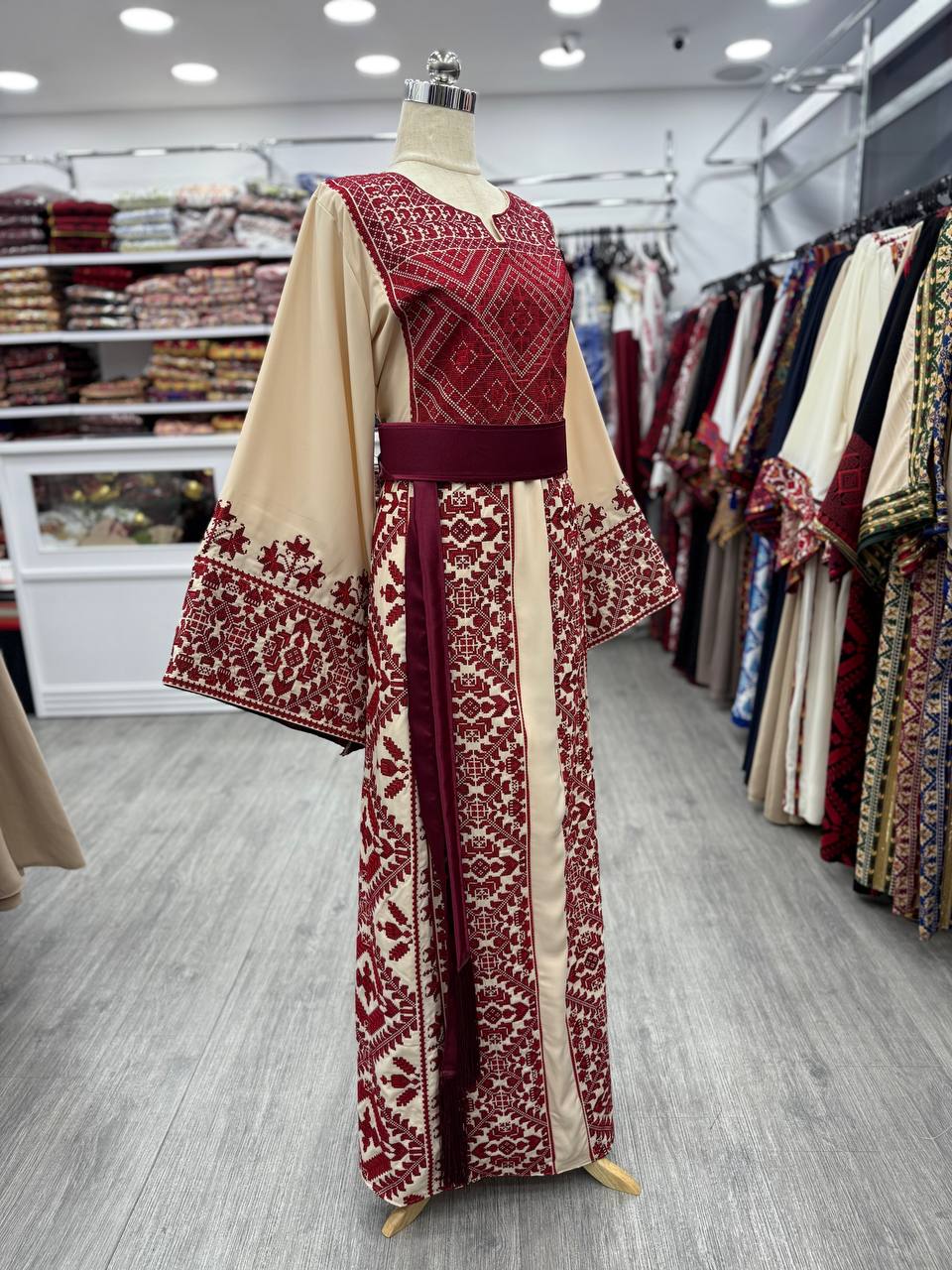 Nouveau Thobe Falahi noir et beige