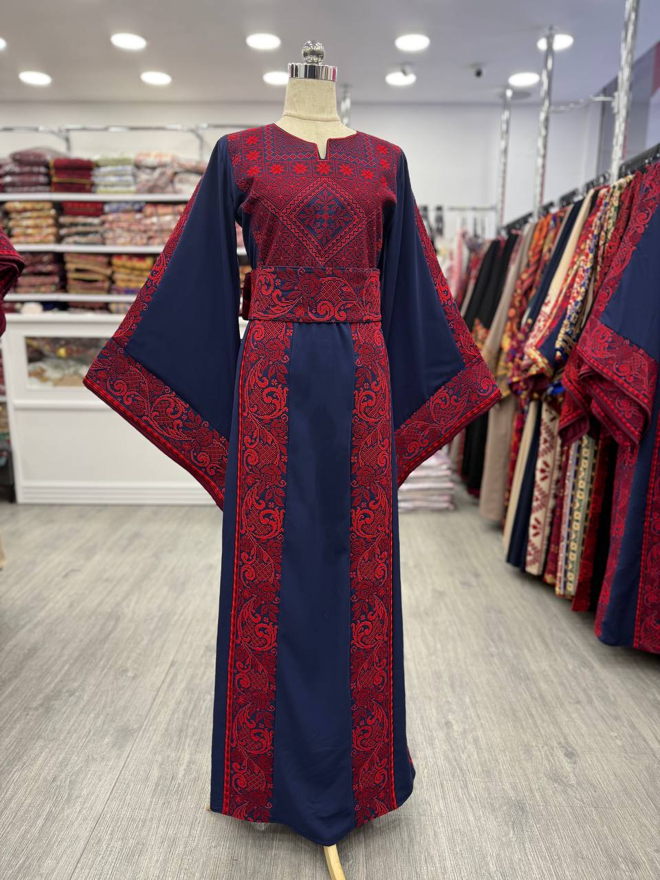 New Navy blue 6 Eriks with Manajel Thobe