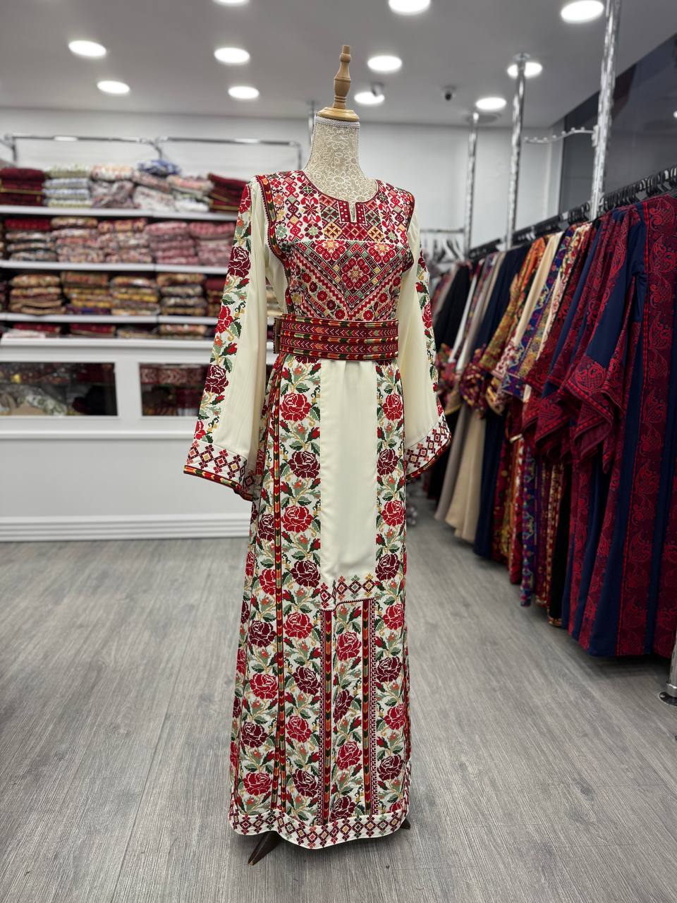 New floral Tradtional Thobe