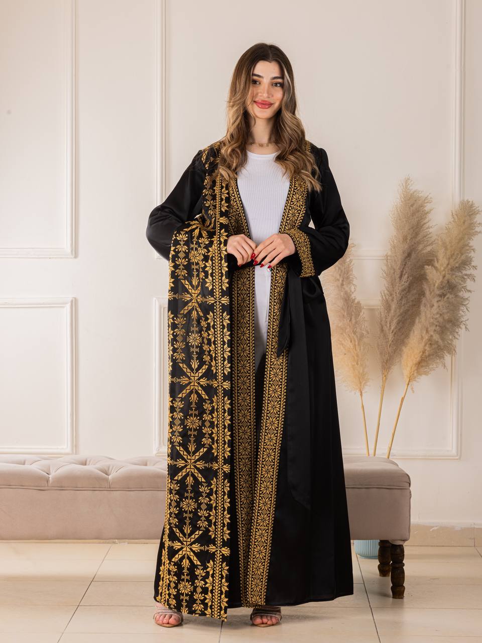 Simple Tatreez Satin open Abaya
