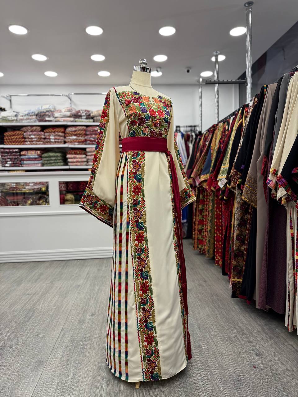 New Beige Exclusive Traditional with Manajel Thobe