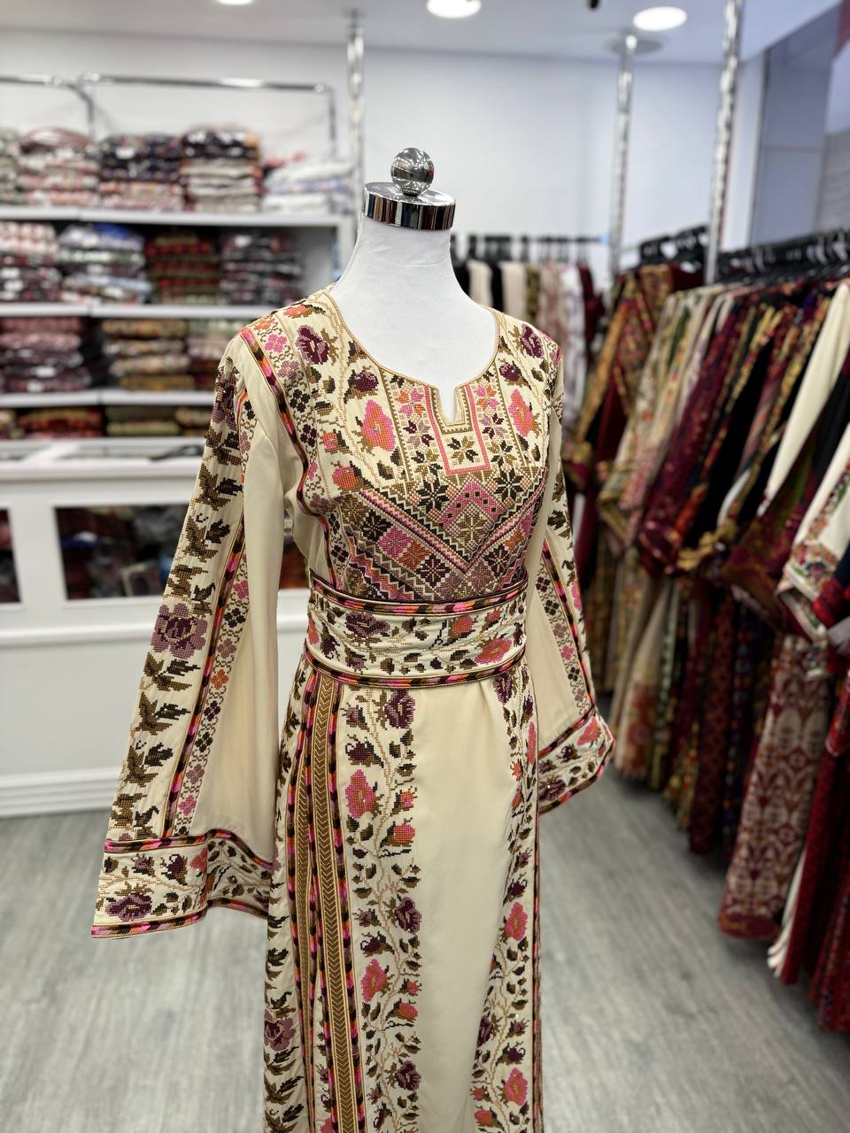 New Floral Falhi Thobe
