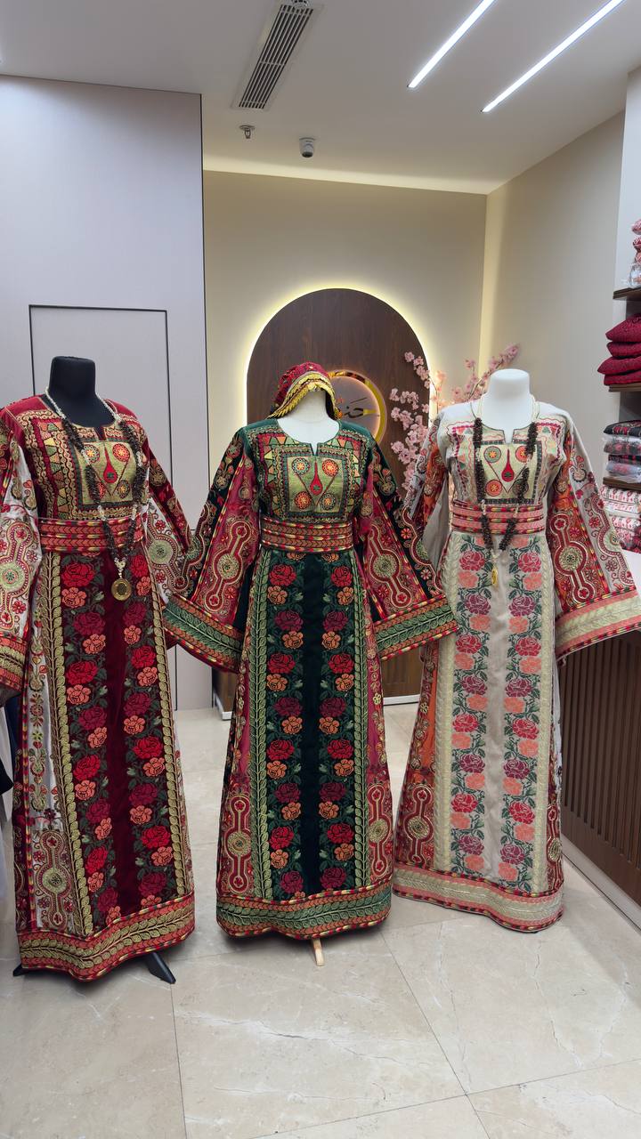 New Floral Velevt Malaka Thobe