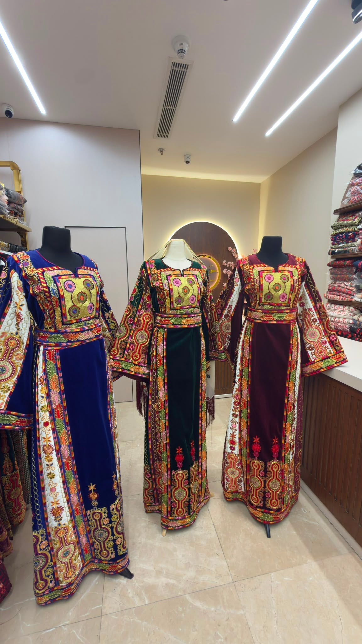 New Velvet Malka With Kassab Thobe