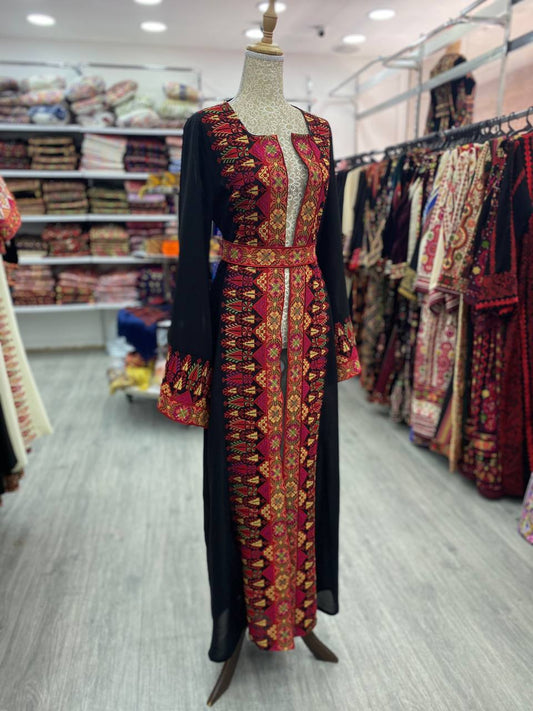 Cardigan with distinctive embroidery in Traditional  colors