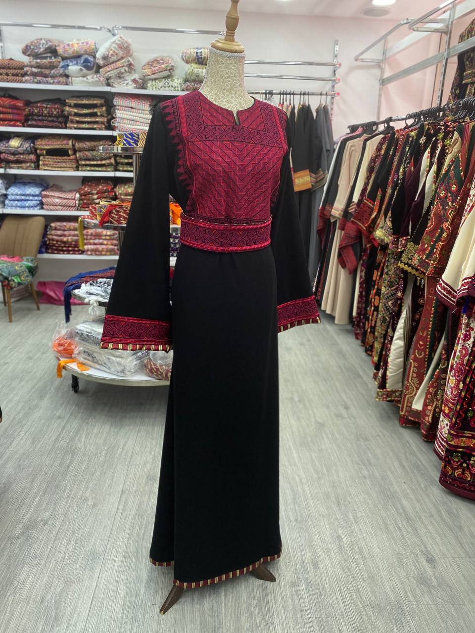 Exclusive Simple Maroon Embroidery Thobe