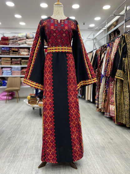 New Heavy Embroidered Etameen Thobe