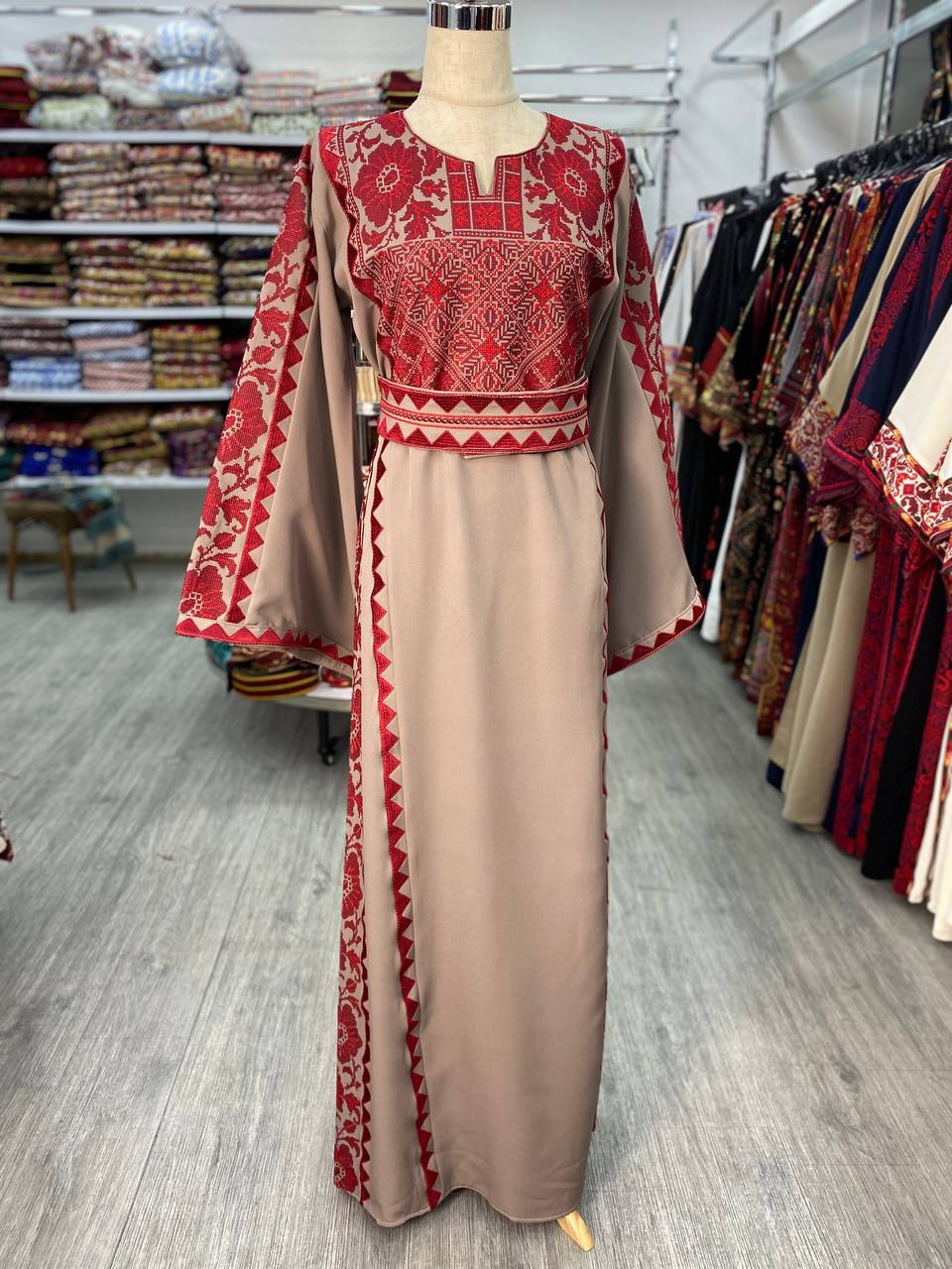 New Beige Traditional Falahi thobe