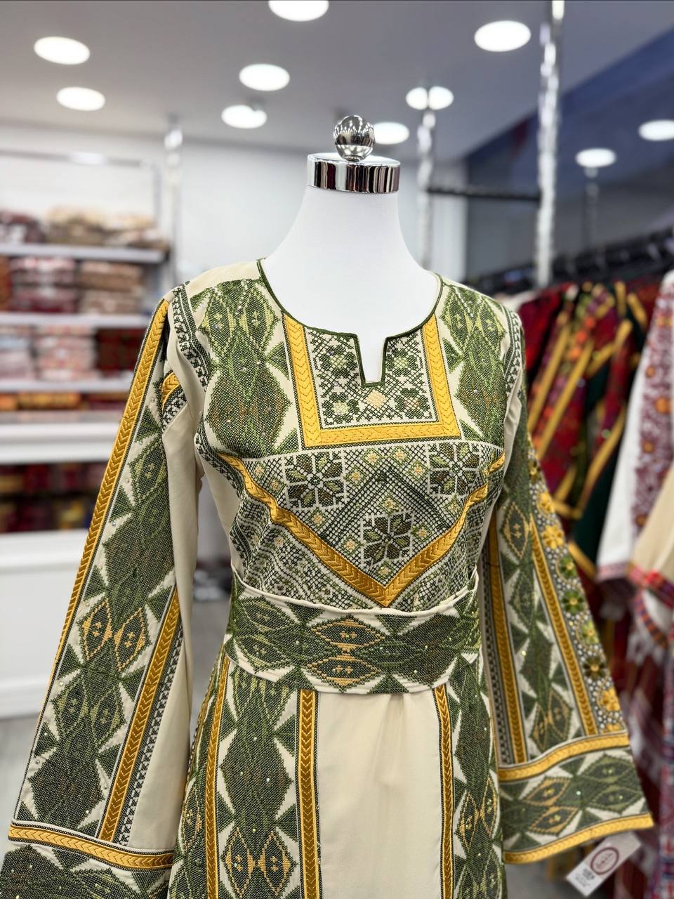 New Traditional Green Tatreez thobe