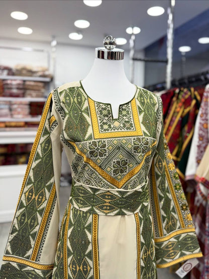 New Traditional Green Tatreez thobe