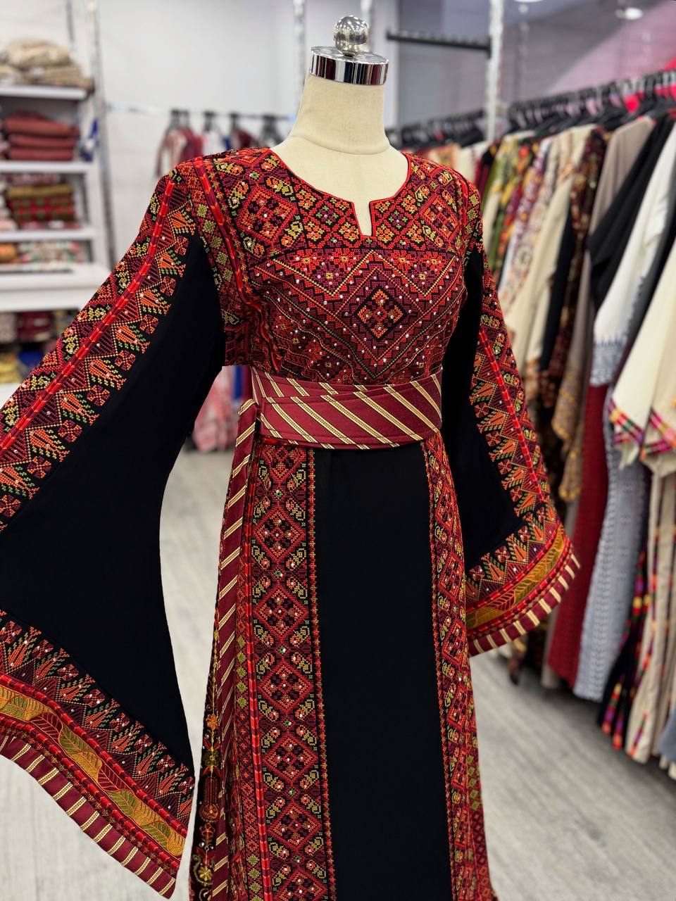 Long Sleeves Traditional Black Thobe