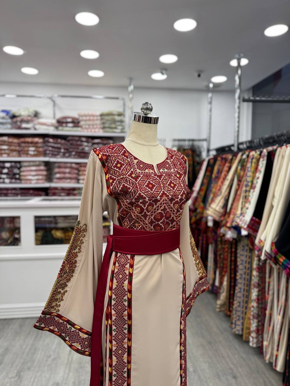 New Beige Simple Manajel with Kassab Thobe