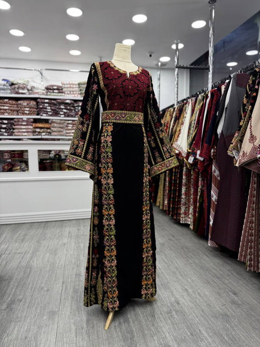 New Traditional Malka Tatreez with kassab Thobe