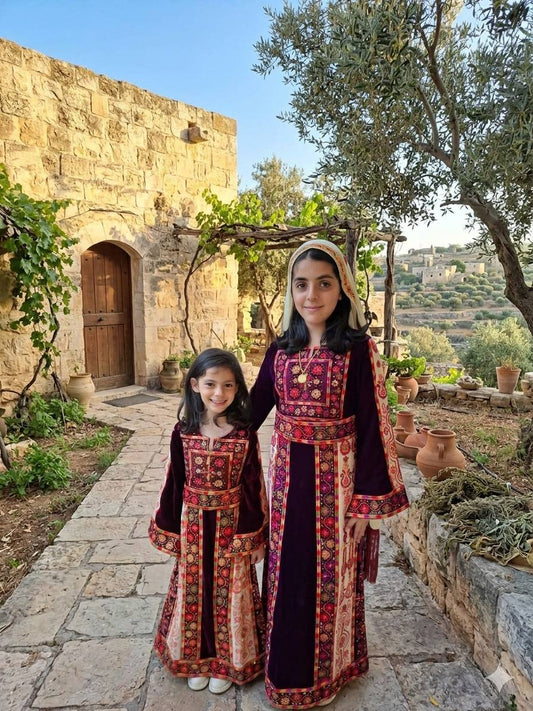 New kids Velvet Malaka Thobes